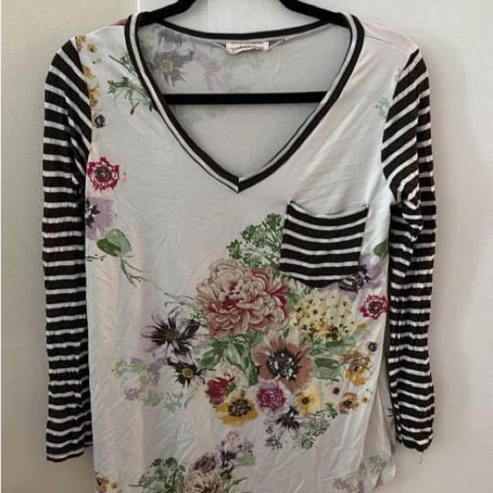 Floral Striped V-Neck Top